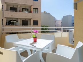 Apartment Apartamento Matilde by Interhome